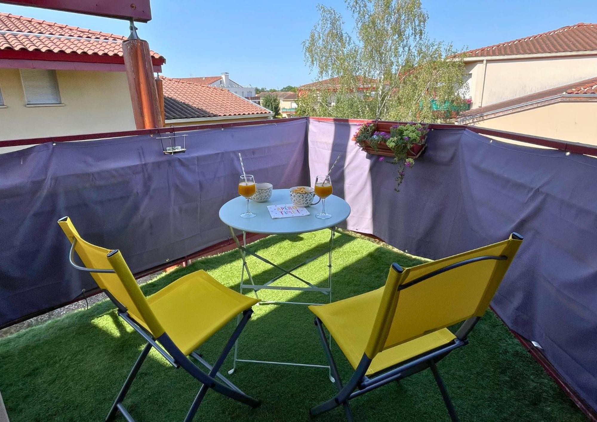 Le Jungle - Parking Et Wifi Gratuit - Balcon - Alexa *